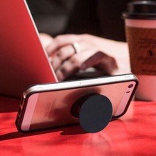 Grip Socket: Expandable Phone