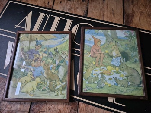 Pair vintage old margaret - pair,