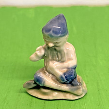 1960s Wade Whimsies The Tailor