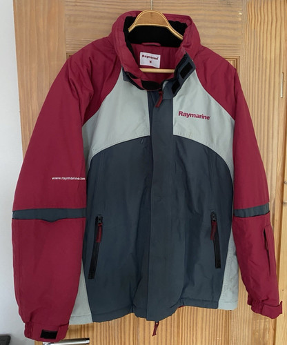 Raymarine shore sailing - /,