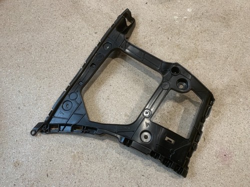Bracket audi side rear - 4m,