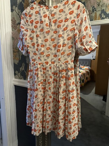 Holly willoughby dress size - dress,