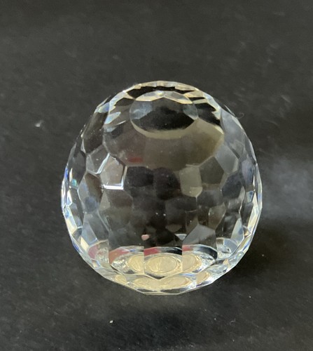 Small round crystal - small,