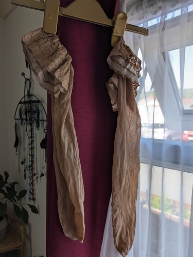 Pair worn tan - pair,