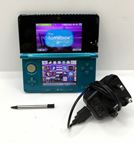 Nintendo 3ds handheld console - nintendo,