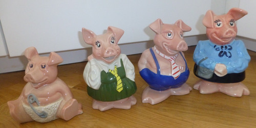 Natwest pigs lady hilary - pigs,