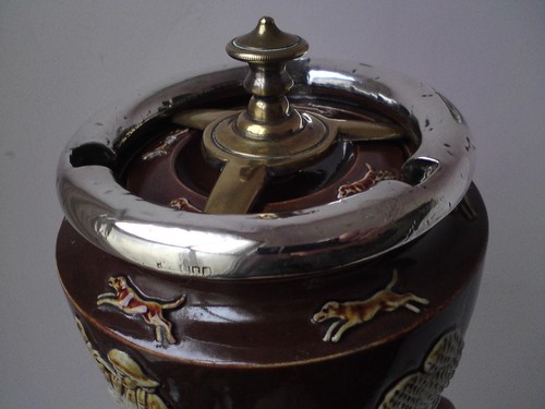 Royal doulton hallmark - doulton,