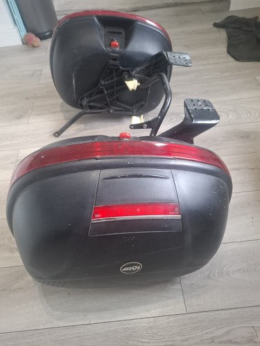Givi wingrack panniers - wingrack,