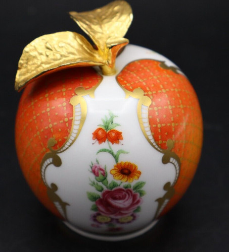 Royal worcester connoisseur - worcester,