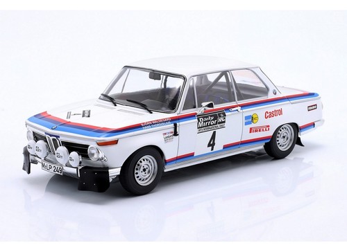 Diecast model bmw 2002 - 1/18,