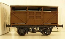 SLATERS 0 gauge CATTLE WAGON