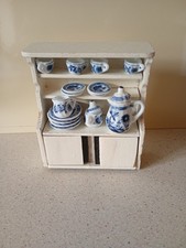 Beautiful Vintage Dol-Toi Dresser with Willow Pattern China Teaset 1/16