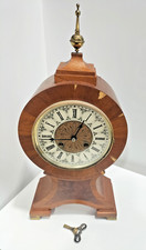 Scarce Keyhole Clock Bracket