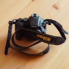 Nikon D5600 DSLR Camera Body (with extras)