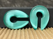 PAIR Seafoam Cat Eye Keyhole