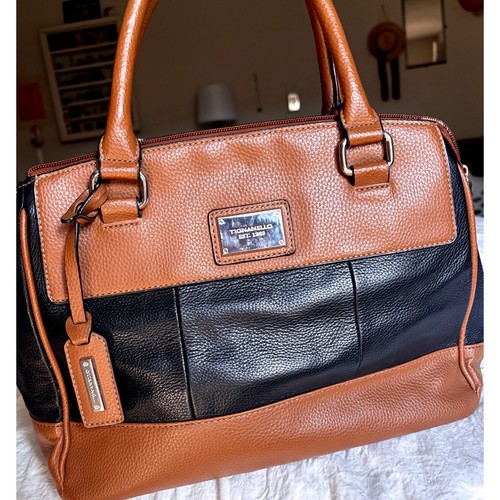 Tignanello pebbled leather - pebbled,