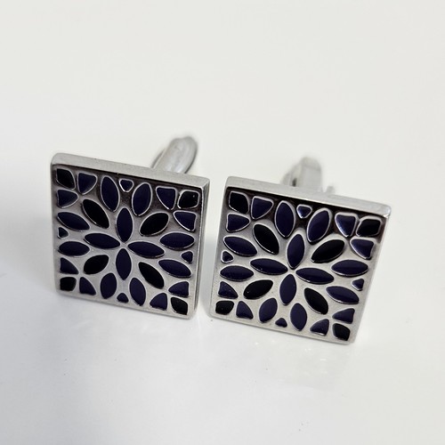 Stunning silvertone mens - stunning,