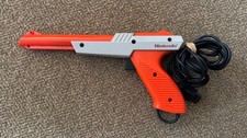 Nintendo NES Zapper Light Gun