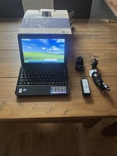 Samsung N130 Netbook Laptop 10.1" Intel Atom, Windows XP, Charger