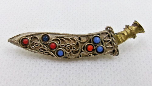 Vintage gold coloured kukri - coloured,