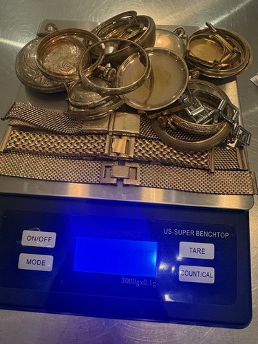 440 grams gold - grams, of
