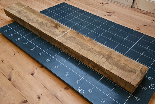 Kiln dried rough sawn - dried, beam