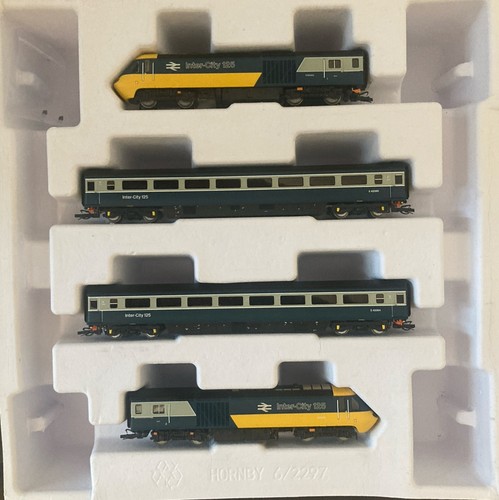 Hornby 120 car class - 4,