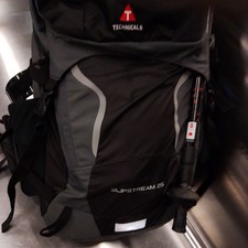 Technicals Slipstream Backpack 25L Daysack for Hiking Ventilated Padded