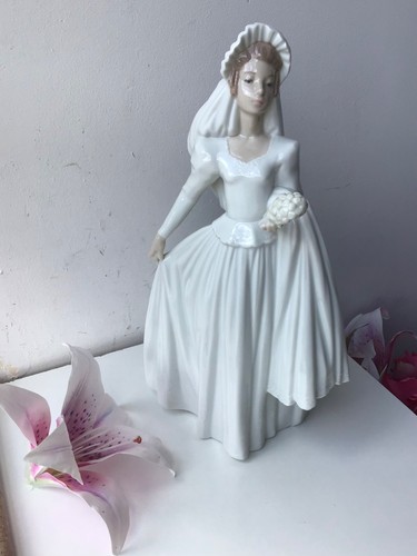 Nao lladro day rare - nao,