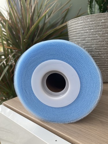 Pale blue tulle roll - pale, 100