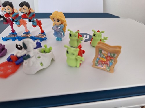 Kinder egg bundle toys - kinder, of