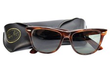 Vintage Ray-Ban Wayfarer Tortoiseshell Sunglasses Bausch And Lomb L1725