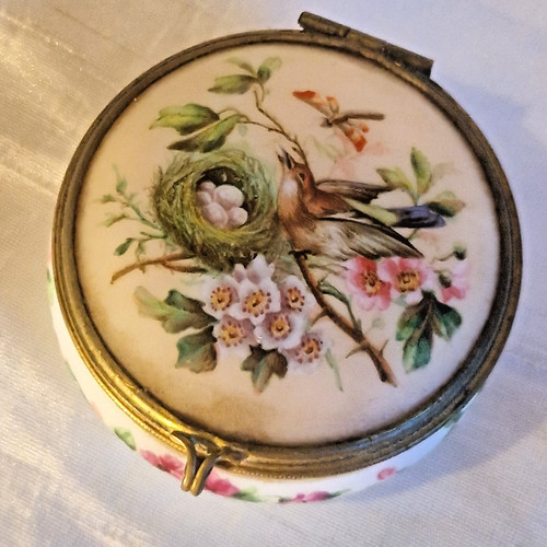 Vintage possibly hand painted - vintage,