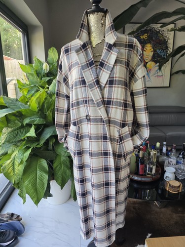 Zara over coat heavy - /,