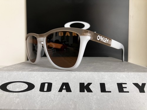Oakley frogskins range - range, prizm