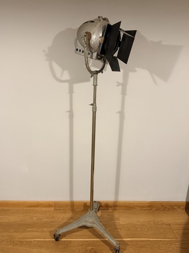 Vintage theatre lamp - vintage,