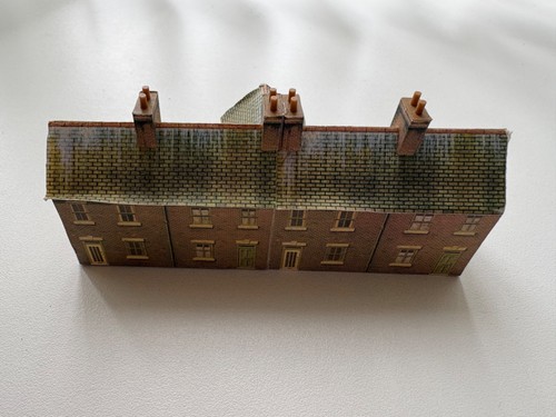 Graham farish gauge row - n,