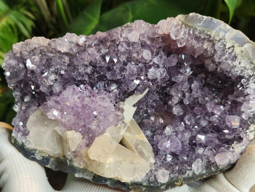 Stunning large amethyst - stunning,