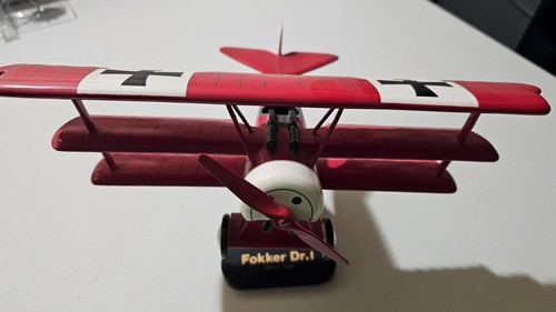 Fokker triplane 1 24 - fokker,