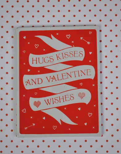 Retro hugs kisses - hugs,