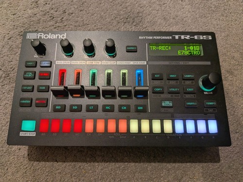 Roland rhythm performer - tr-6s,