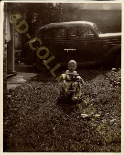 Vintage candid snapshot - vintage,