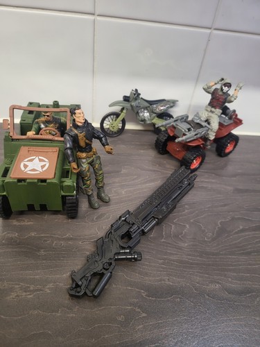 Army toy bundle - army, motorbikes