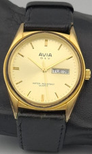 Avia Q&V Vintage Mens Gold