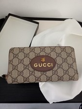gucci zip around purse/ wallet