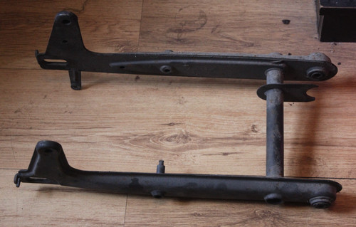 Suzuki b120 swinging arm - swinging,