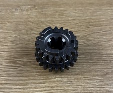 HONDA CR125 M ELSINOR 3RD + 4TH GEAR MAIN SHAFT 22/20T 23441-400-000 GENUINE NOS