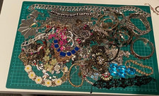 2kg Joblot  broken jewellery for harvesting/crafting 6