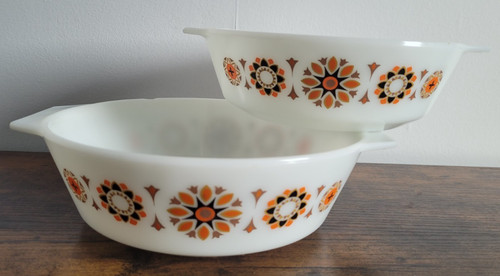 Vintage jaj pyrex - x,