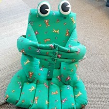 PROPPABABY 0-6 Months Sit Up And Hold Chair Padded Back And Base,  Frog Design 